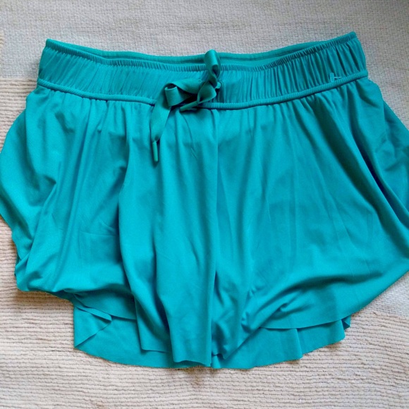 NWOT Free People Movement active Skort - Picture 1 of 3